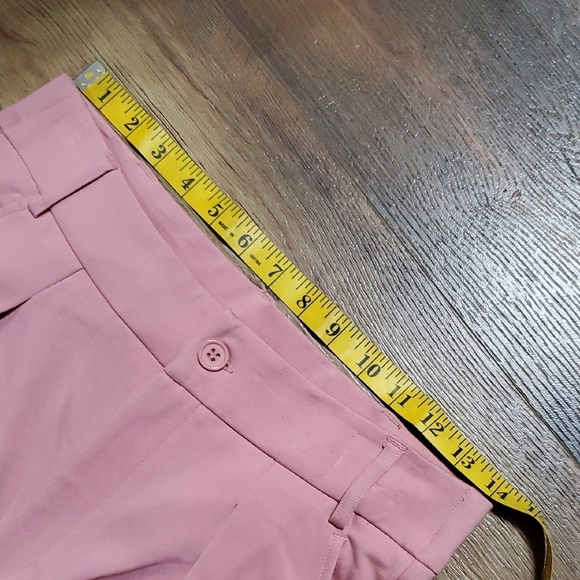 HALARA Pink High-Waisted Cropped Pants - Picture 5 of 9